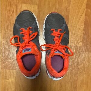 Nike Red/Orange and Gray Athletic Shoes
